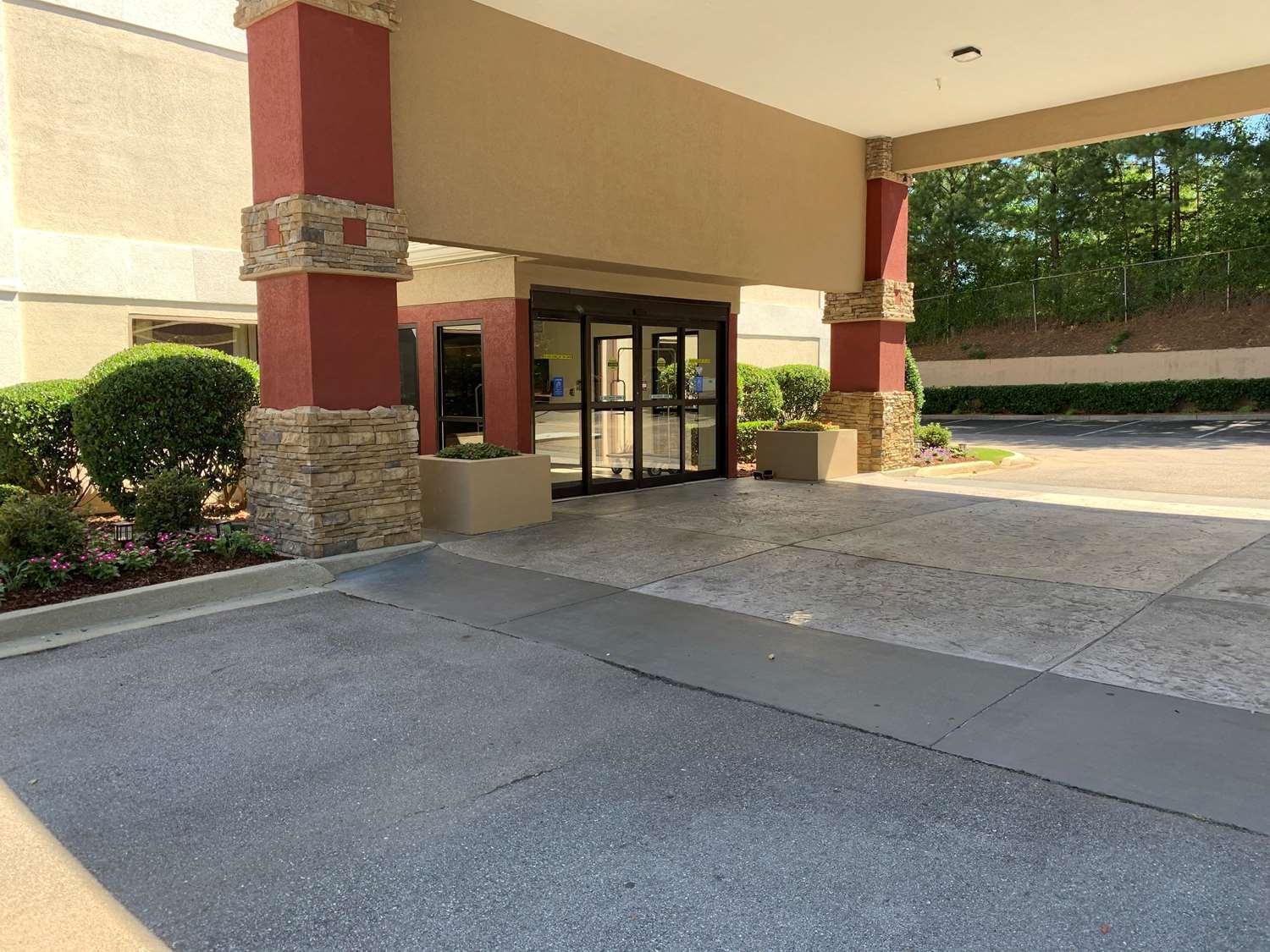 Best Western Gardendale Екстериор снимка