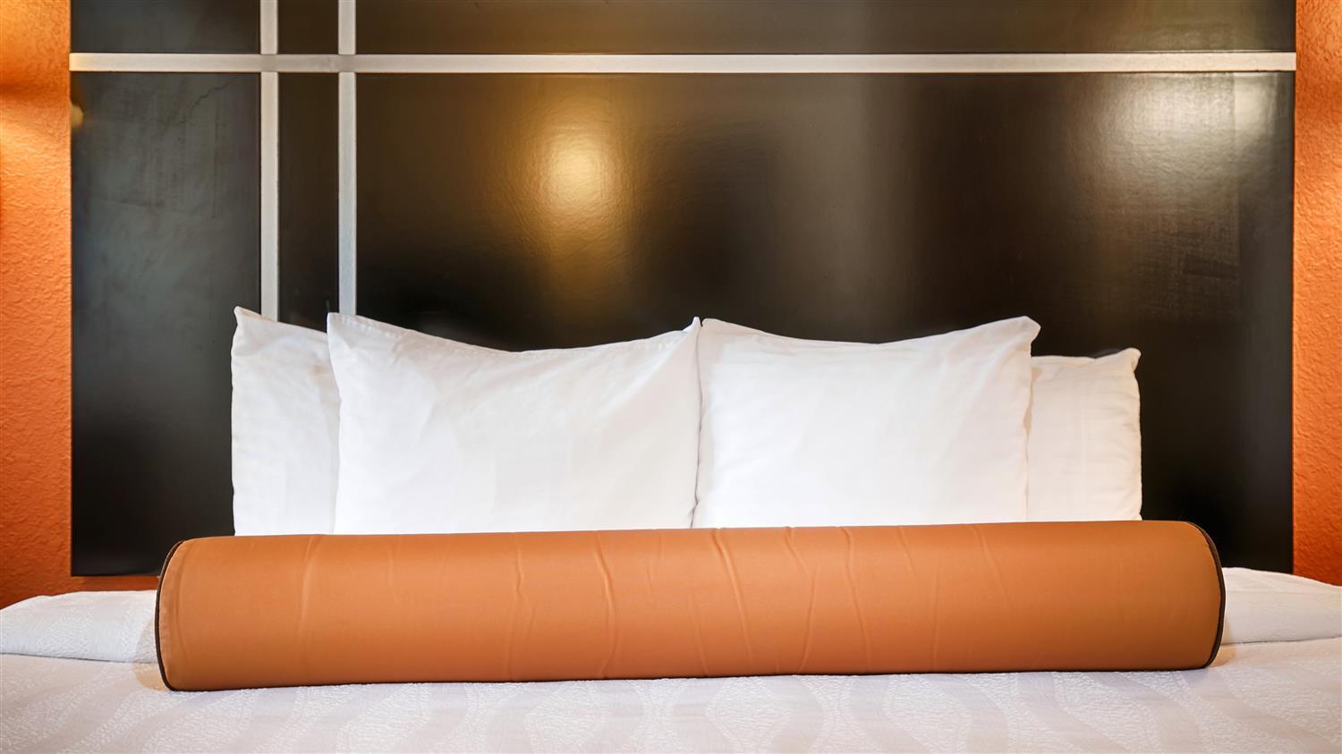 Best Western Gardendale Екстериор снимка