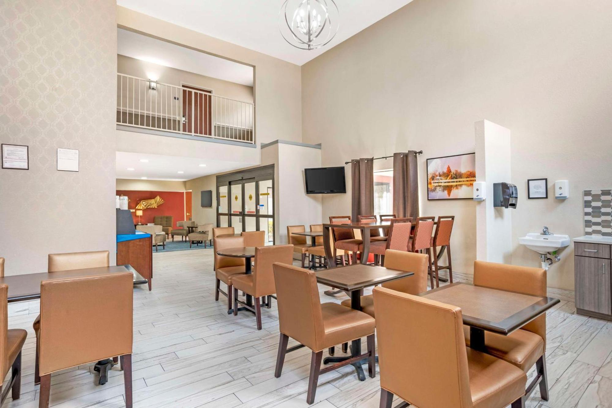 Best Western Gardendale Екстериор снимка