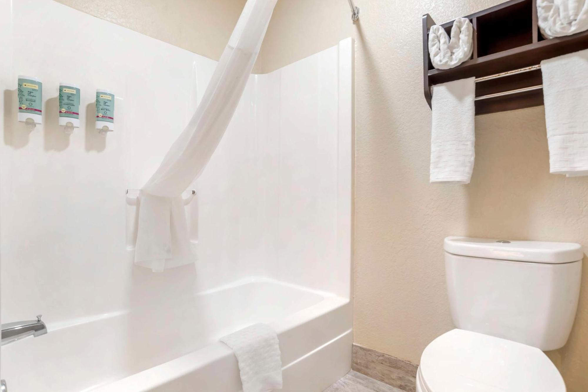 Best Western Gardendale Екстериор снимка
