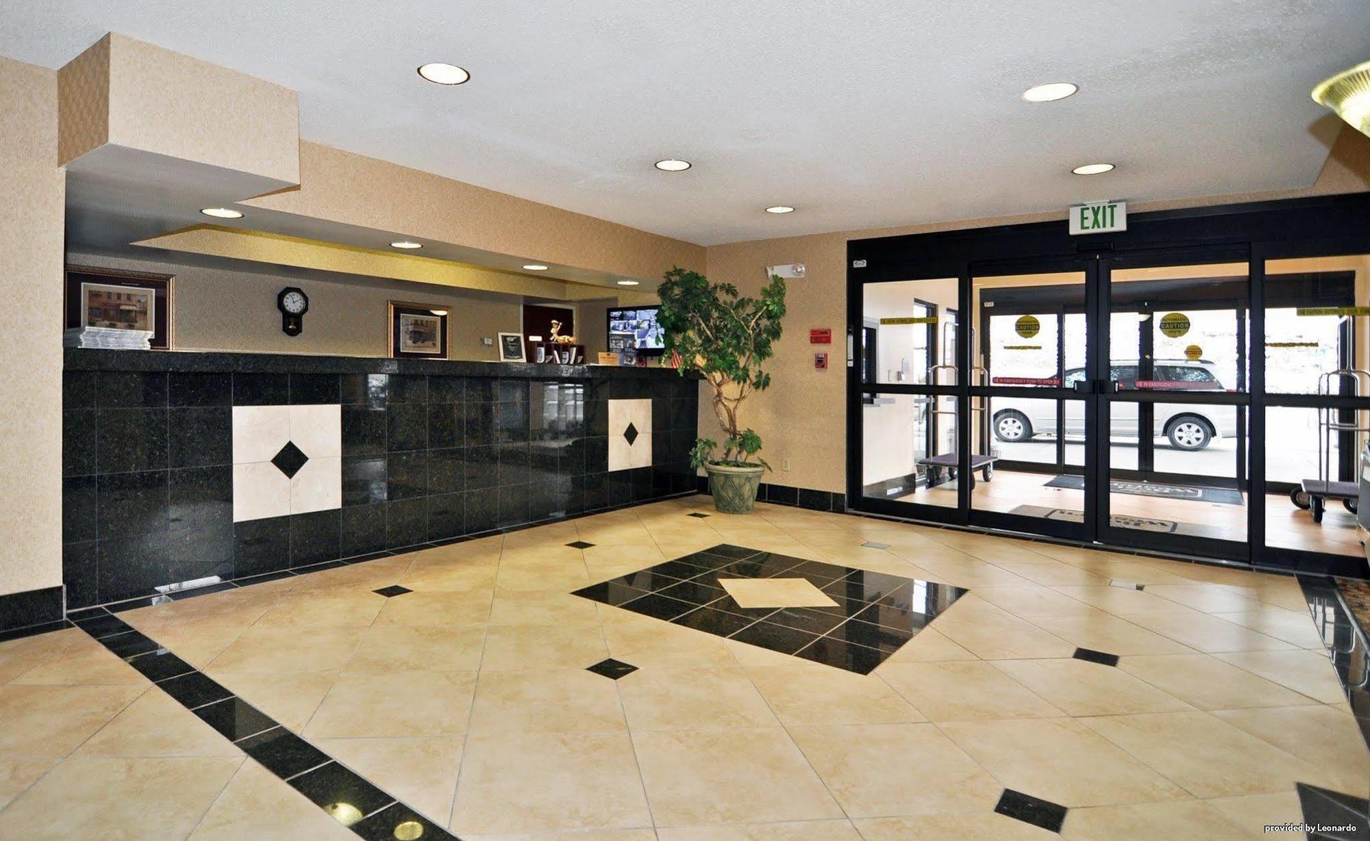Best Western Gardendale Интериор снимка